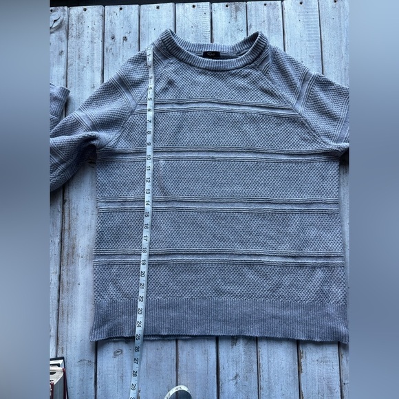 Rails | 95% cotton | grey | textured | crewneck | sweater | xl - Picture 3 of 12